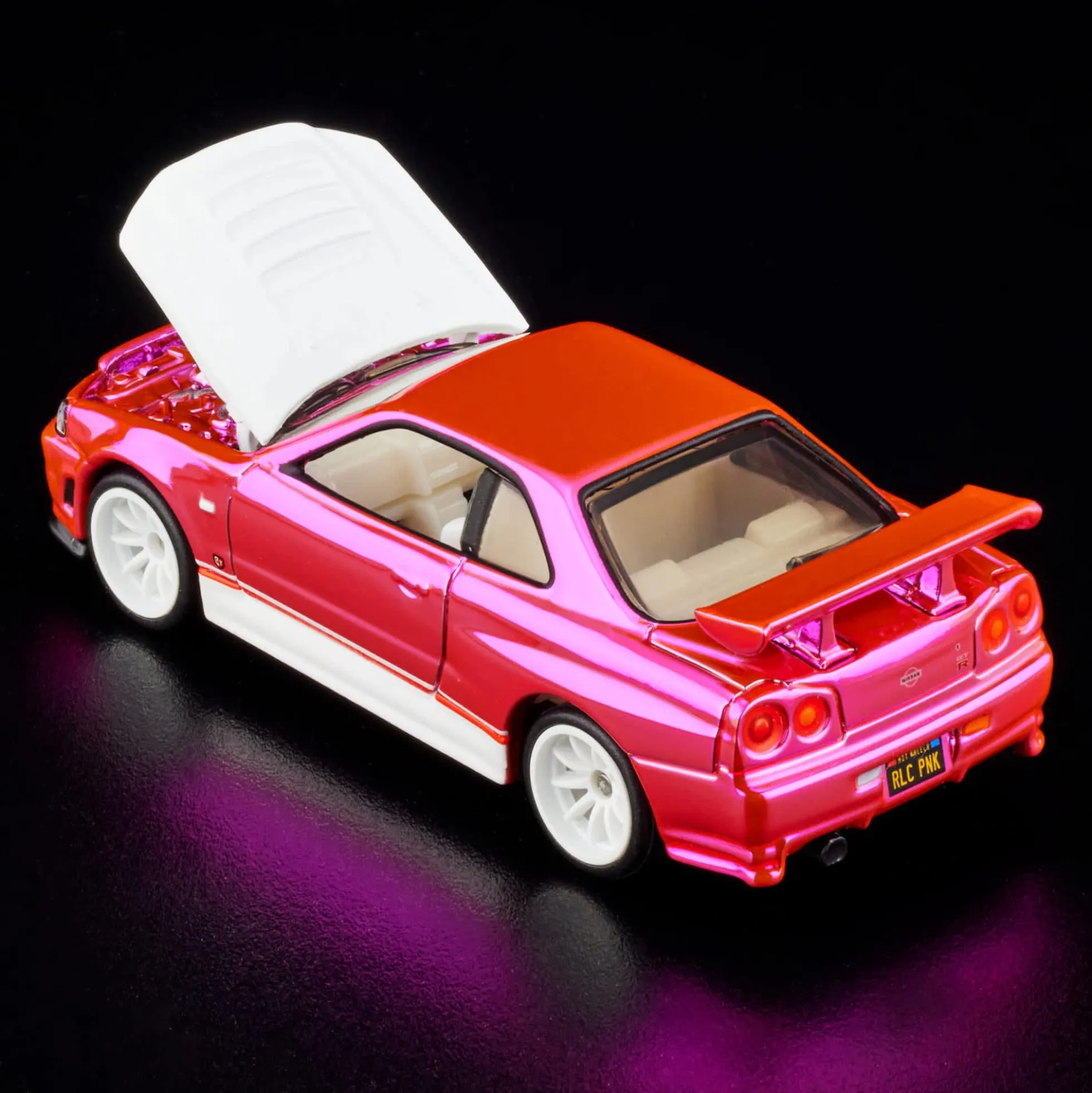 Hot Wheels RLC Exclusive Pink Editions Nissan Skyline GT-R