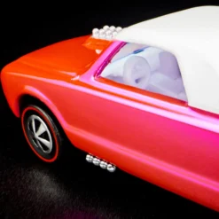 Hot Wheels RLC EXCLUSIVE 2022 PINK EDITIONS CUSTOM FLEETSIDE™