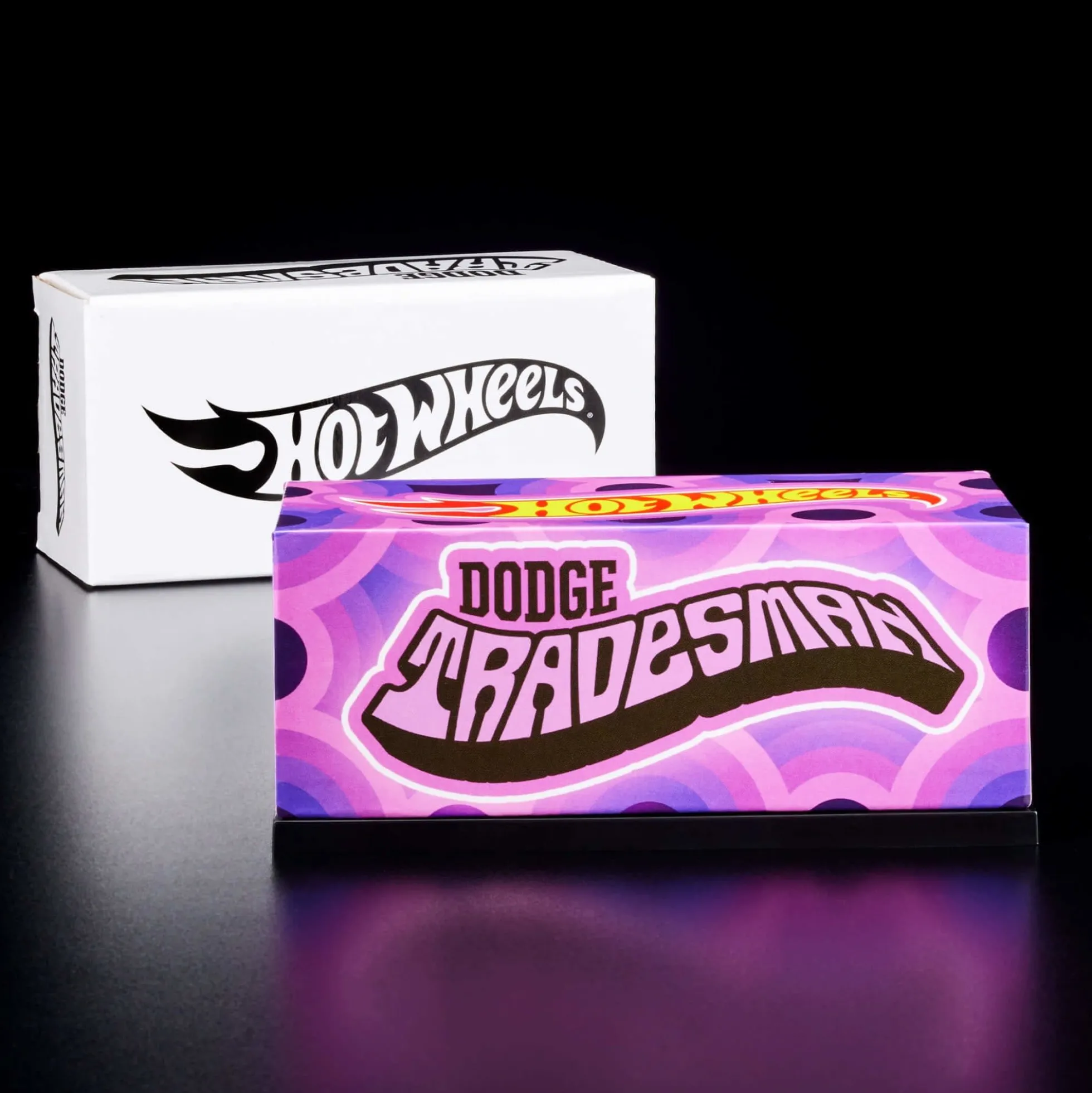 Hot Wheels RLC Exclusive ‘70s Dodge Tradesman Van
