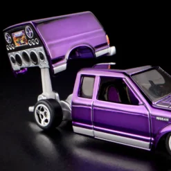 Hot Wheels RLC 1986 Nissan 720 King Cab