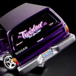 Hot Wheels RLC 1986 Nissan 720 King Cab