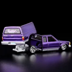 Hot Wheels RLC 1986 Nissan 720 King Cab