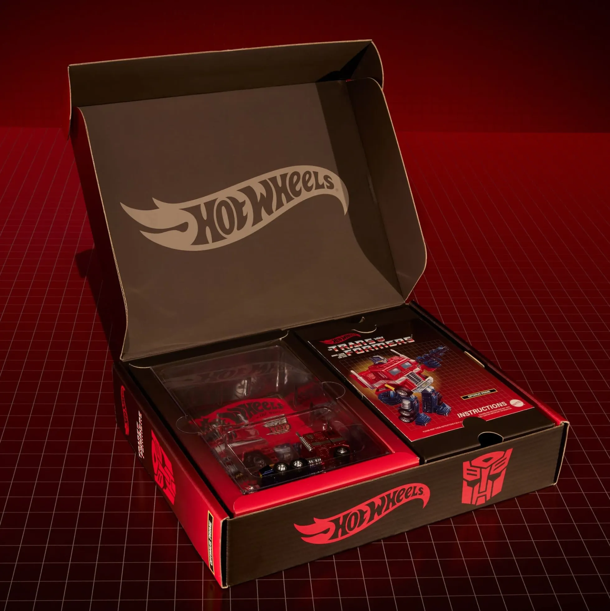Hot Wheels Transformers Optimus Prime