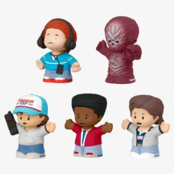 Little People Collector Stranger Things Max’s Song Edition Figure Set