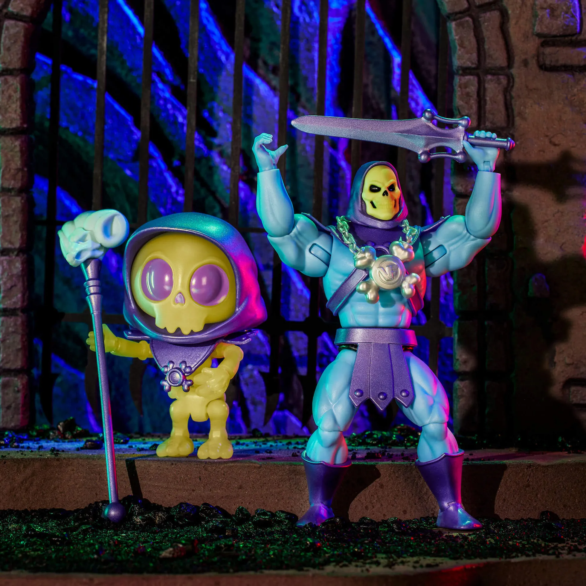 Masters of the Universe Skeletor x VeeFriends Skilled Skeleton 2-Pack