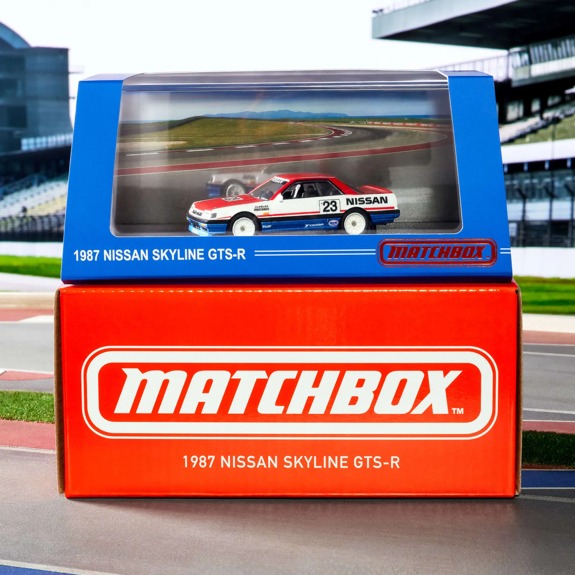Matchbox 1987 Nissan Skyline GTS-R