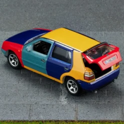 Matchbox 1995 Volkswagen Golf Harlequin