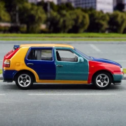 Matchbox 1995 Volkswagen Golf Harlequin