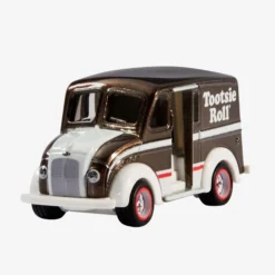 Matchbox Tootsie Roll Divco Milk Truck