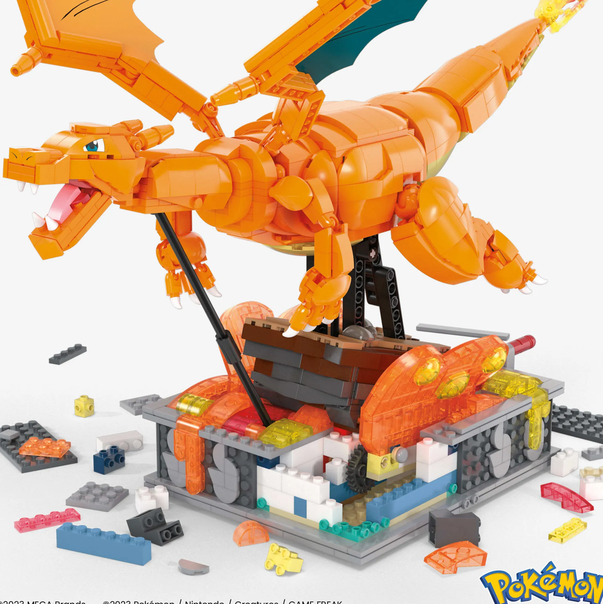 MEGA Pokémon Charizard Building Kit
