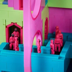MEGA Squid Game Staircase Collector Building Set