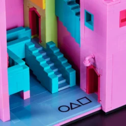 MEGA Squid Game Staircase Collector Building Set