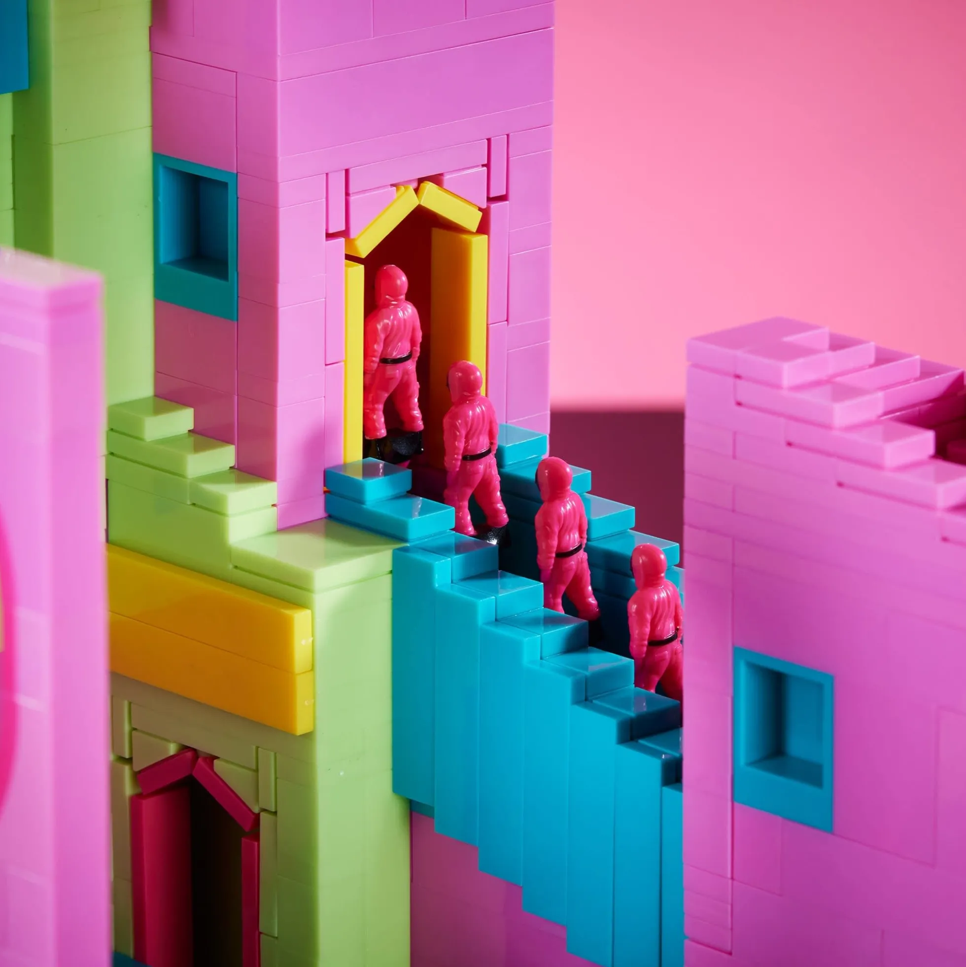 MEGA Squid Game Staircase Collector Building Set