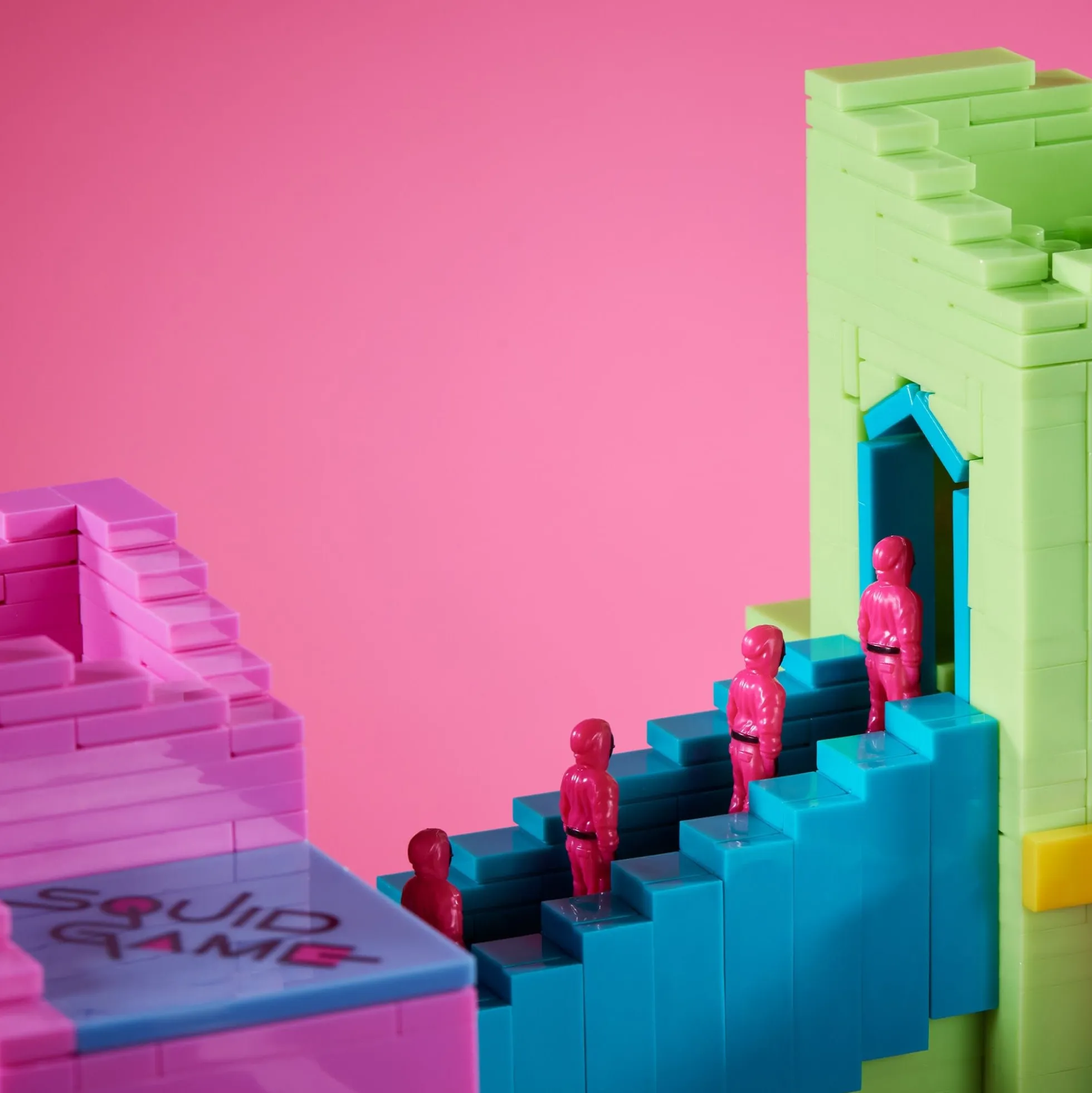 MEGA Squid Game Staircase Collector Building Set