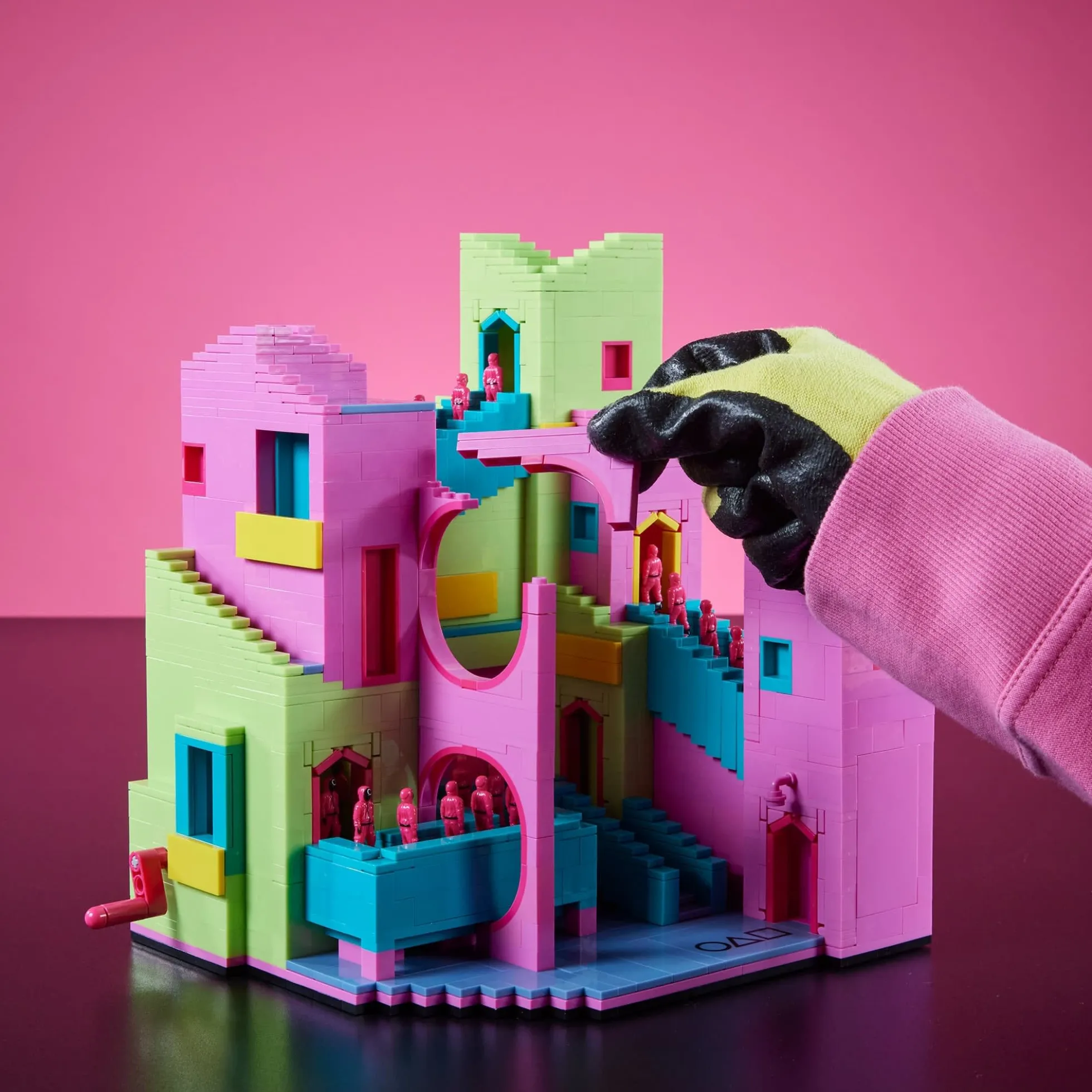 MEGA Squid Game Staircase Collector Building Set
