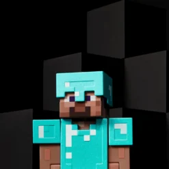 Minecraft Diamond Level Steve Collector Action Figure