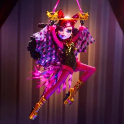 Monster High Freak Du Chic Draculaura Figure