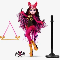 Monster High Freak Du Chic Draculaura Figure