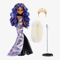 Monster High Howliday Winter Edition Clawdeen Wolf Doll