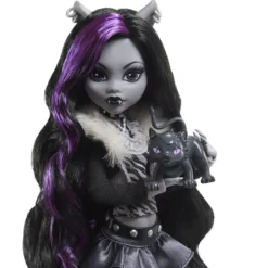Monster High Reel Drama Clawdeen Wolf Doll