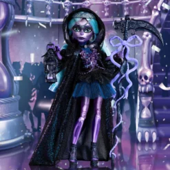 Monster High Skullector River Styxx Doll