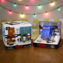 Polly Pocket Collector Stranger Things Compact