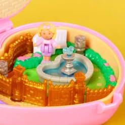 Polly Pocket x GCDS Compact