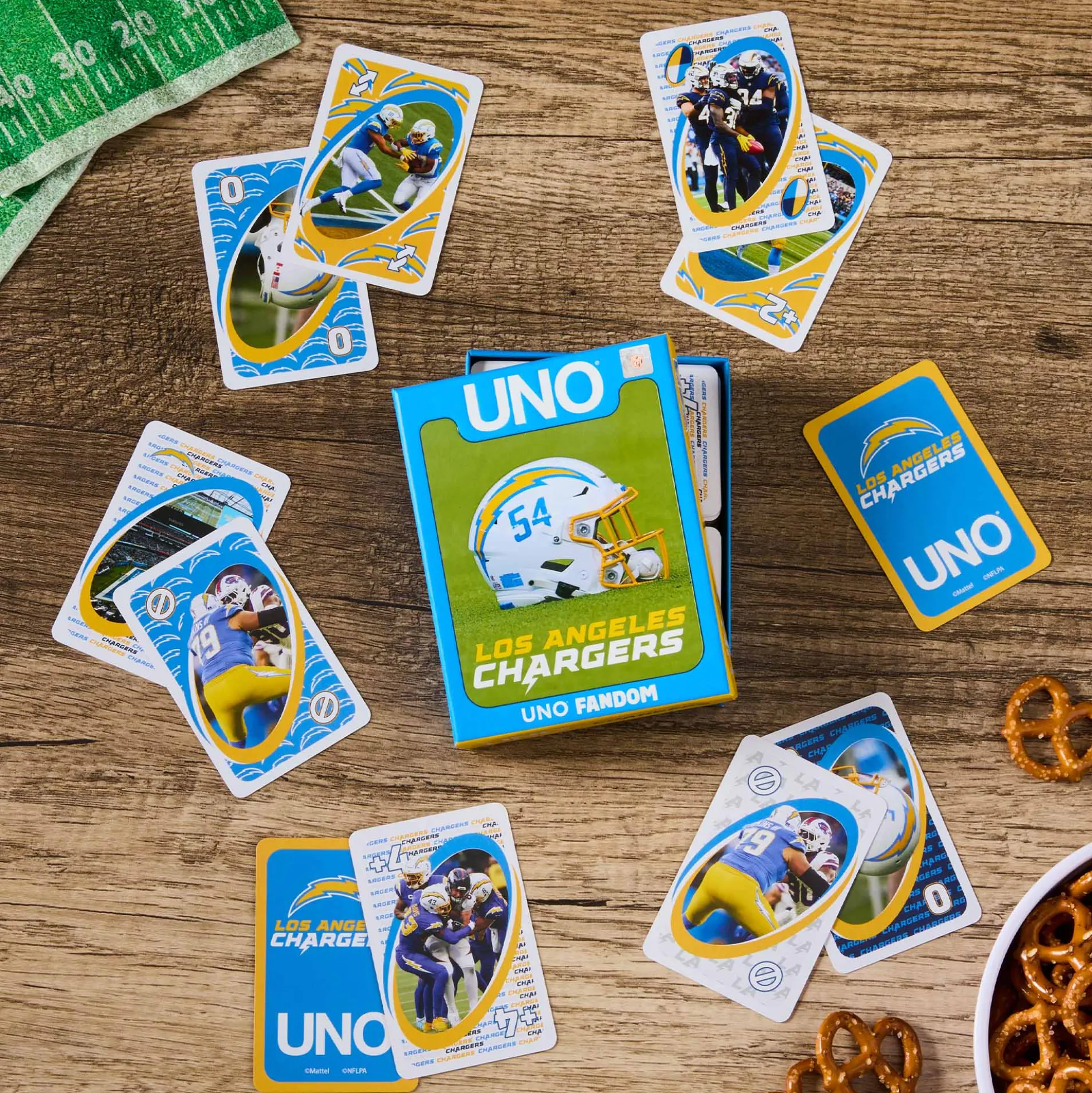 UNO Fandom NFL Los Angeles Chargers Game Deck