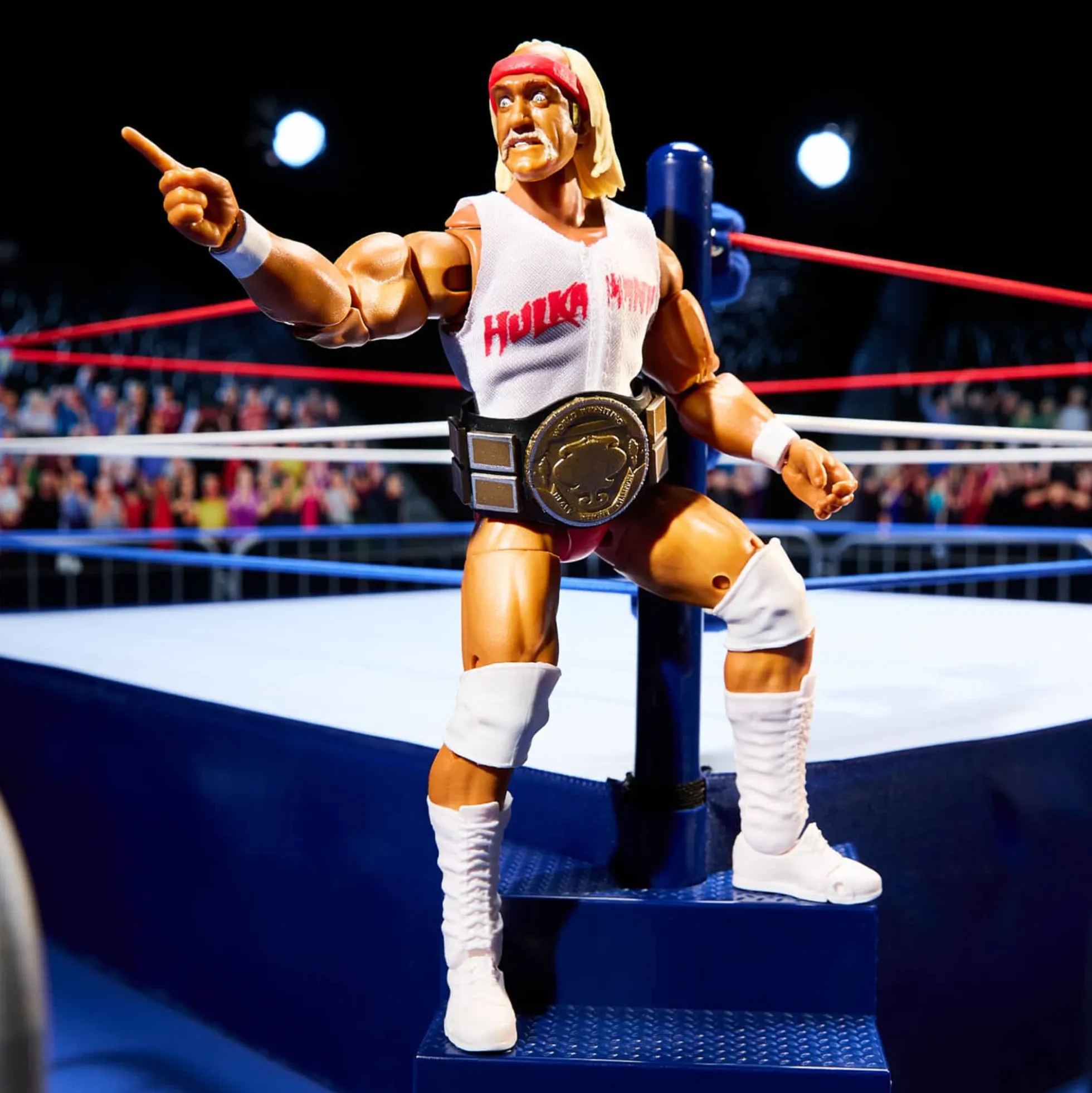 WWE Coliseum Collection Hulk Hogan & Terry Funk Ultimate Edition Figures