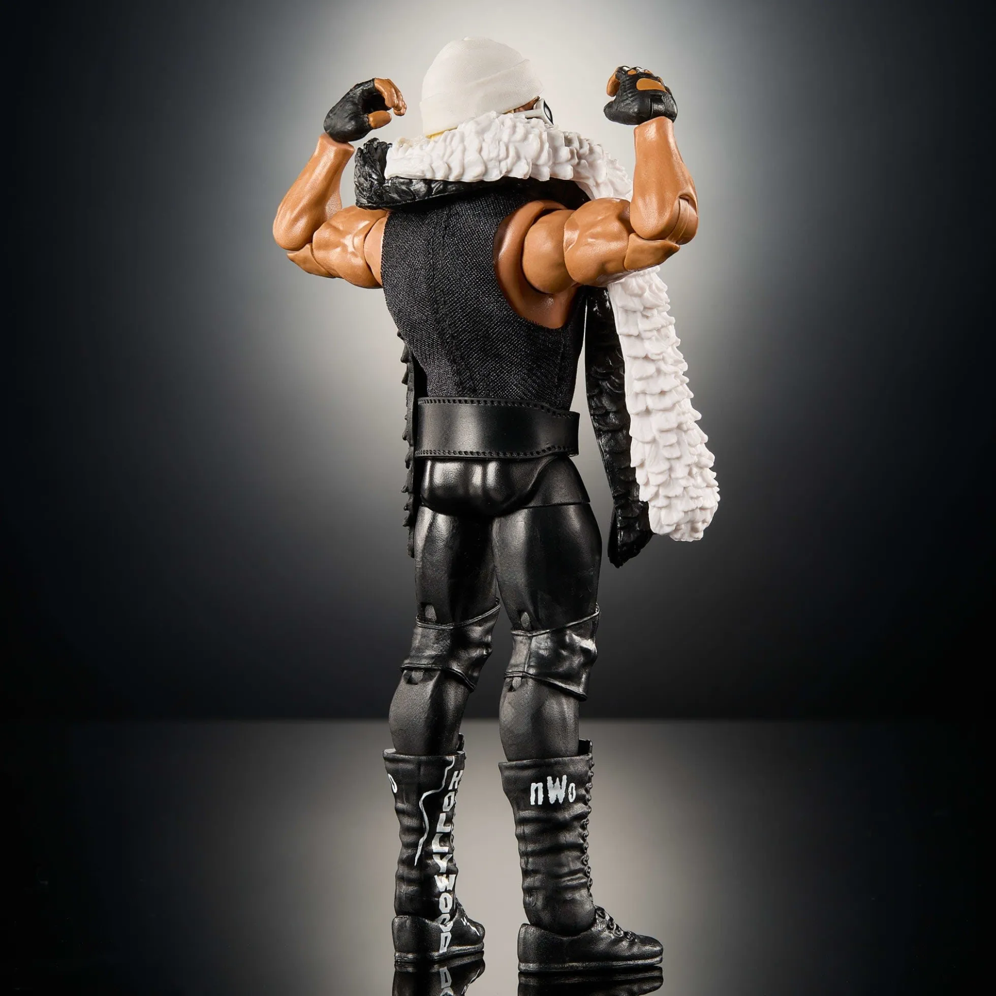 WWE Monday Night War Elite Collection Hollywood Hulk Hogan Action Figure